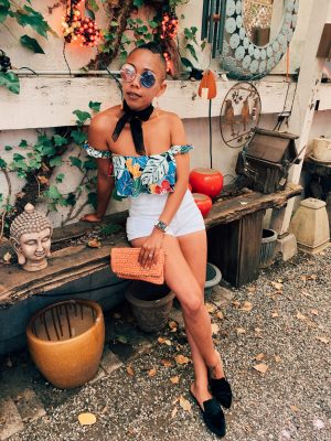 How to Style Your Neck Scarf 5 Ways